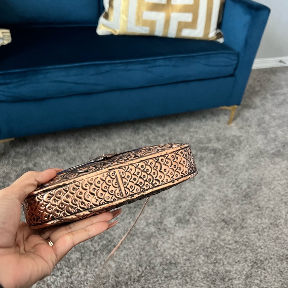 From St Xavier metal rose gold purse new - Picture 4 of 7